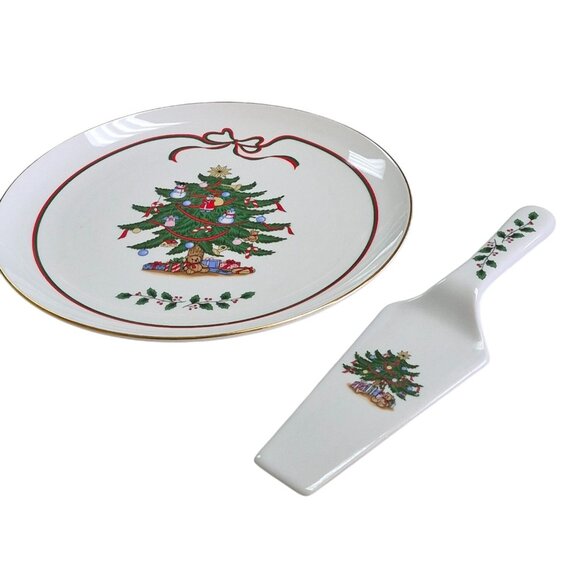 Christmas Tree Ceramic Cake Plate & Server Set - Picture 2 of 14